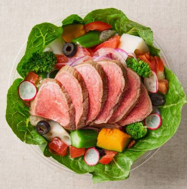 がっつり牛ステーキのビーフサラダ <Beef 100>